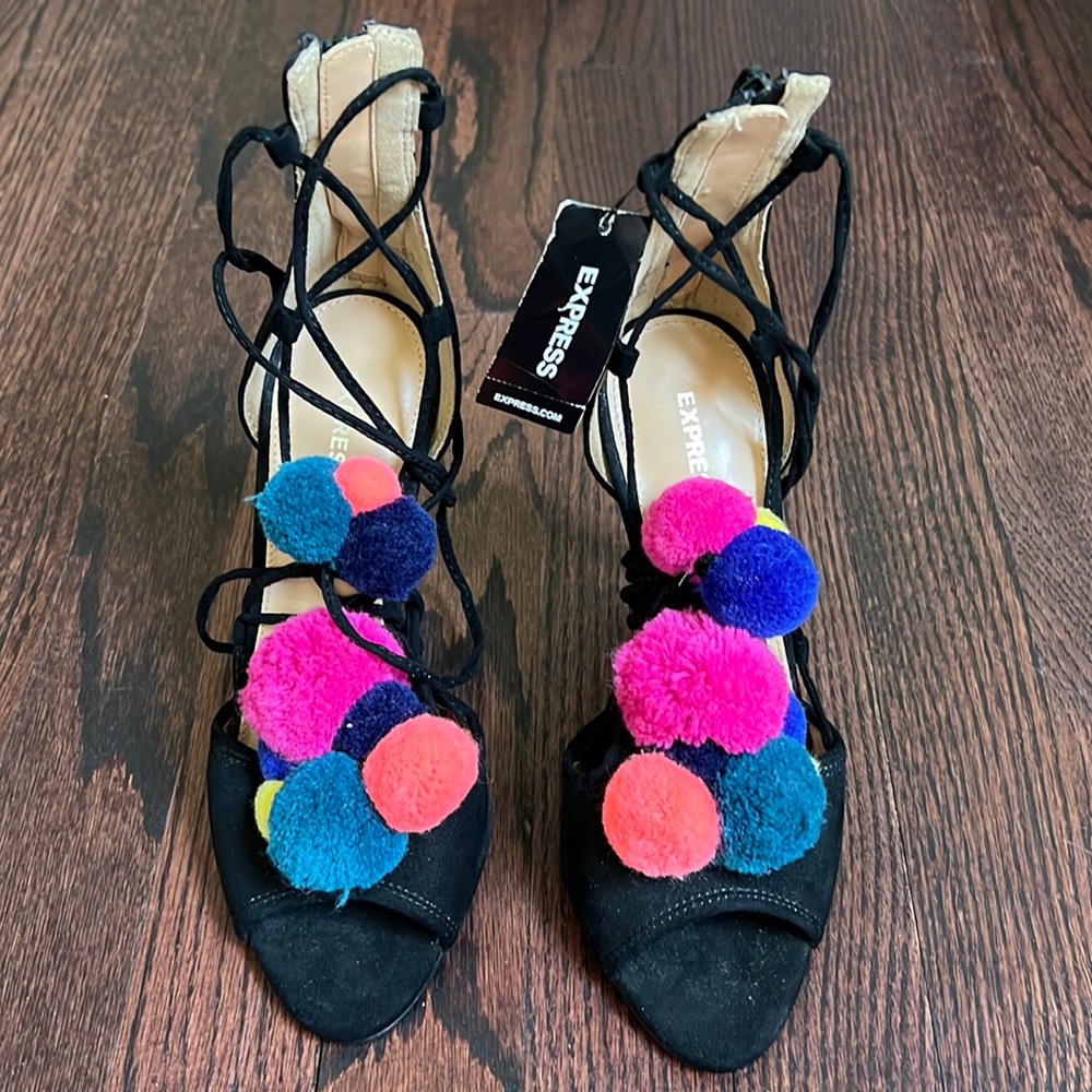 EXPRESS Pom Pom Strappy Heels Black Boho multi color size 6